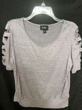 by & by Heather grey Short Sleeve Top